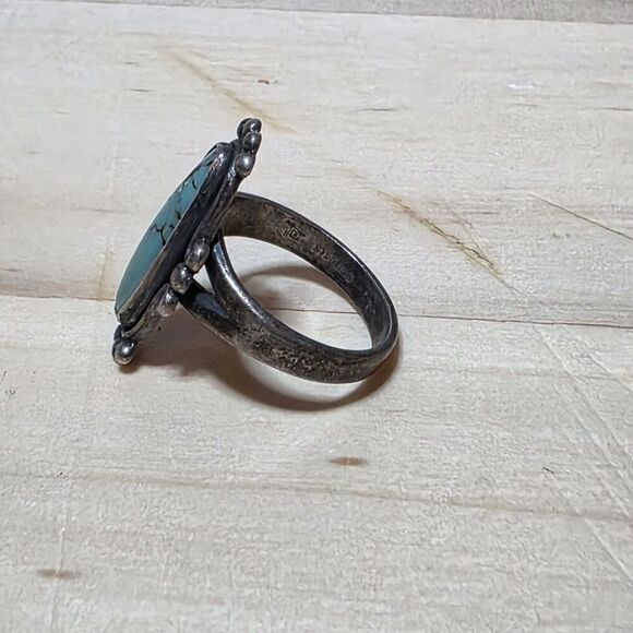 Vintage J. Bell Sterling Silver Navajo Turquoise Ring Size 7 Weighs 4 Grams - Picture 4 of 10